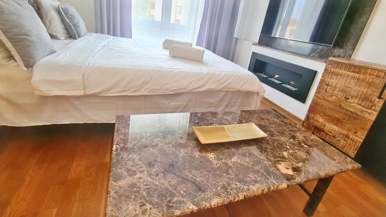 Main Square 5 Star Luxury Apartment With View Kolozsvár Kültér fotó